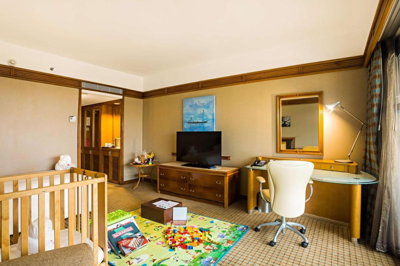 Hilton Yaounde Hotel Kültér fotó