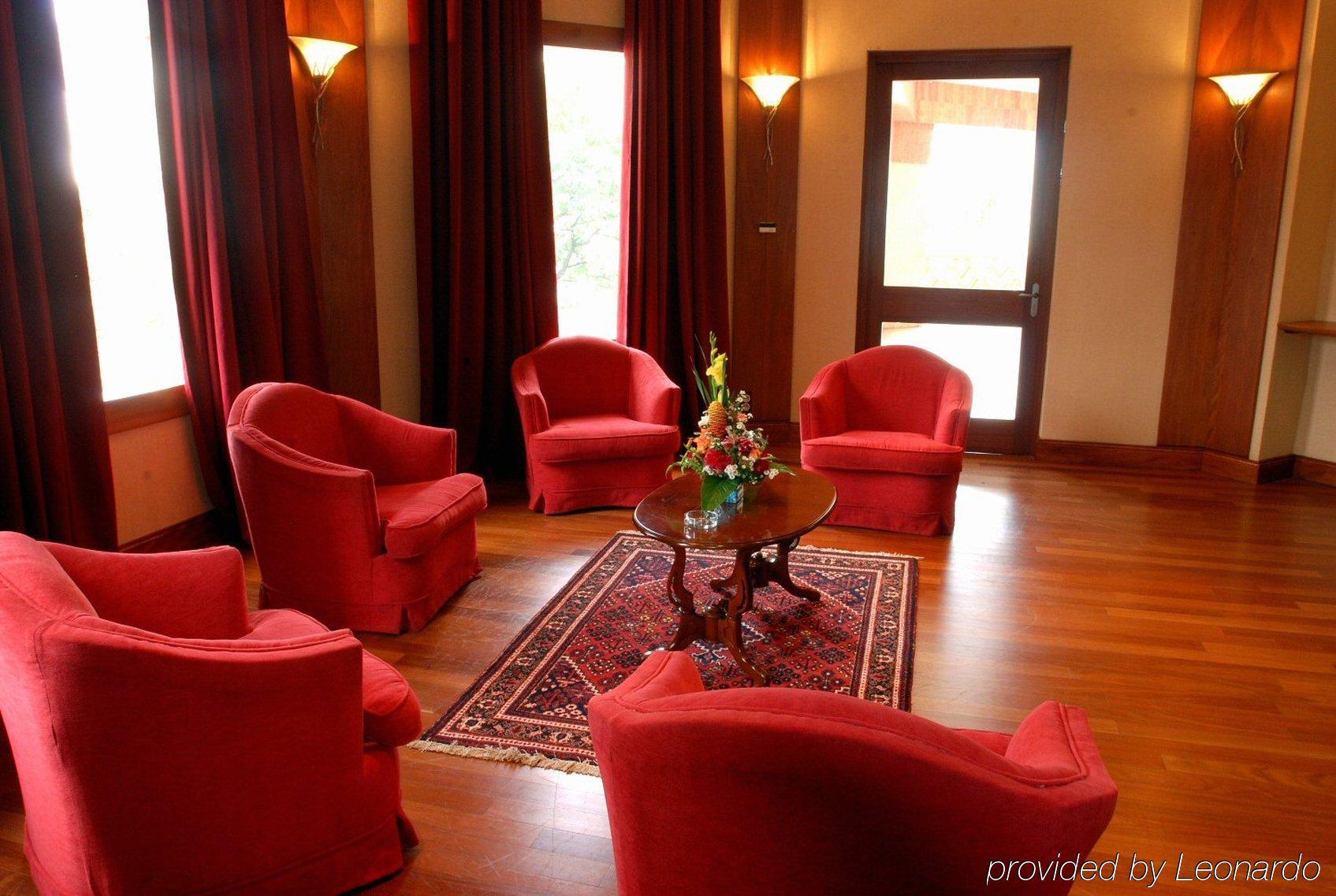 Hilton Yaounde Hotel Szoba fotó