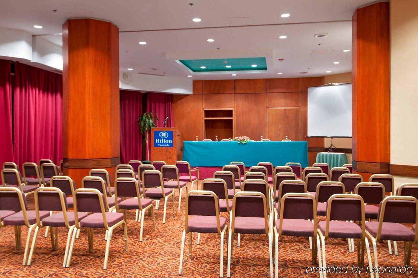 Hilton Yaounde Hotel Kültér fotó