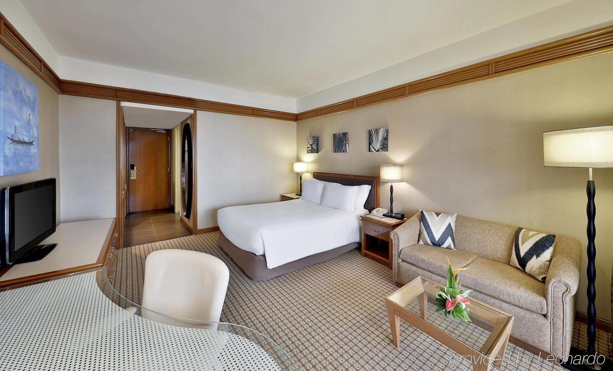 Hilton Yaounde Hotel Kültér fotó
