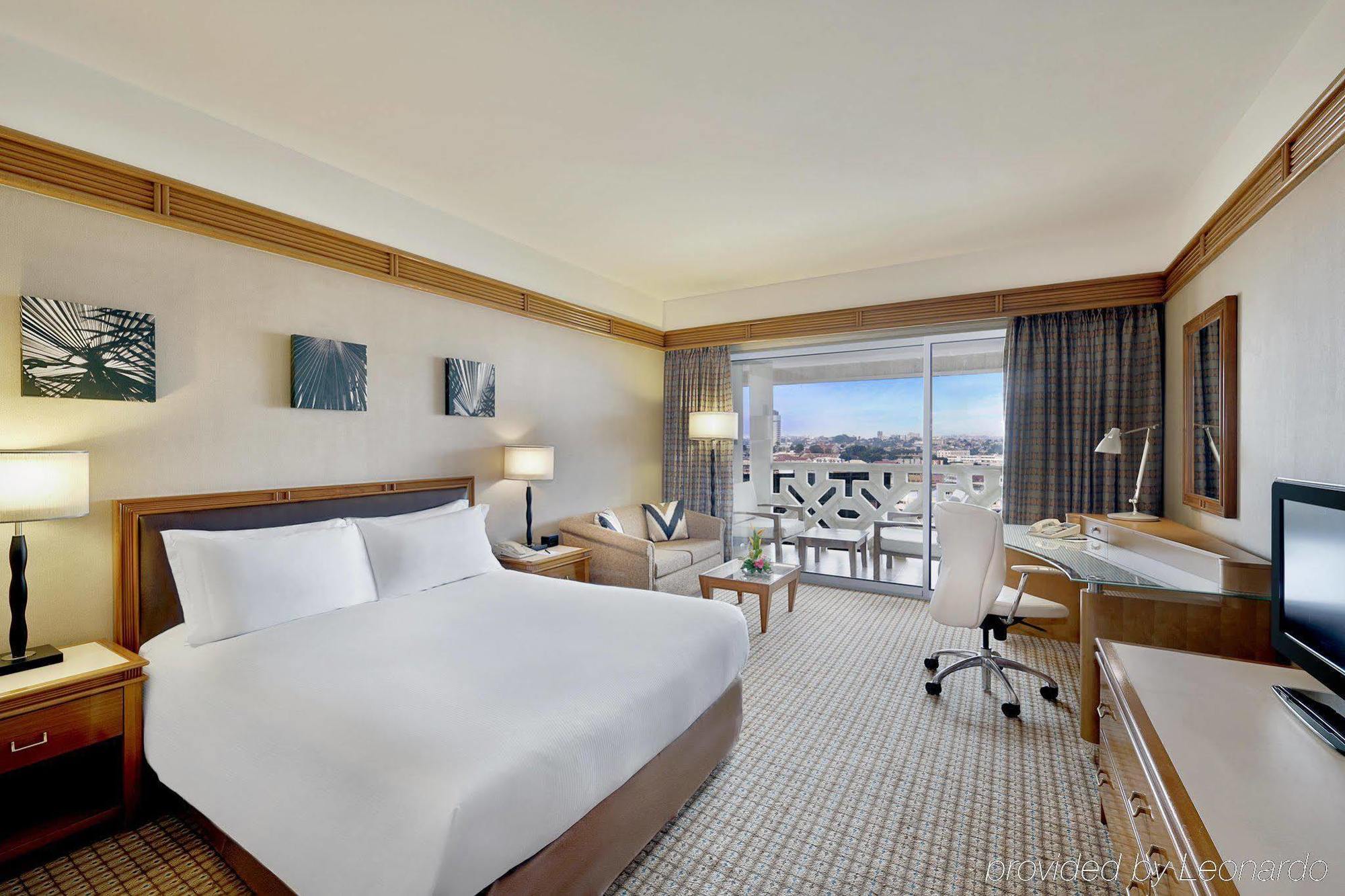 Hilton Yaounde Hotel Kültér fotó