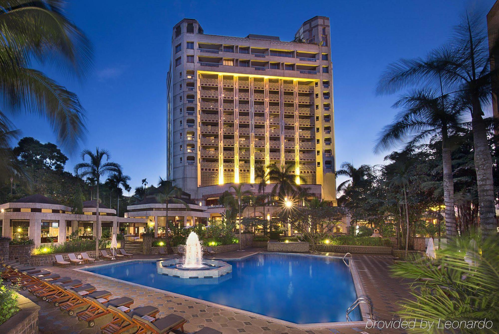 Hilton Yaounde Hotel Kültér fotó