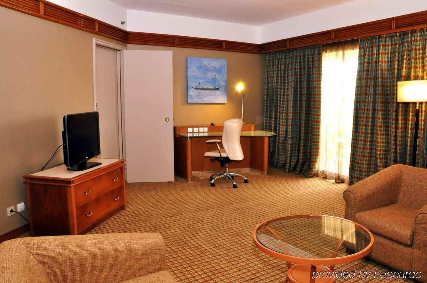 Hilton Yaounde Hotel Kültér fotó